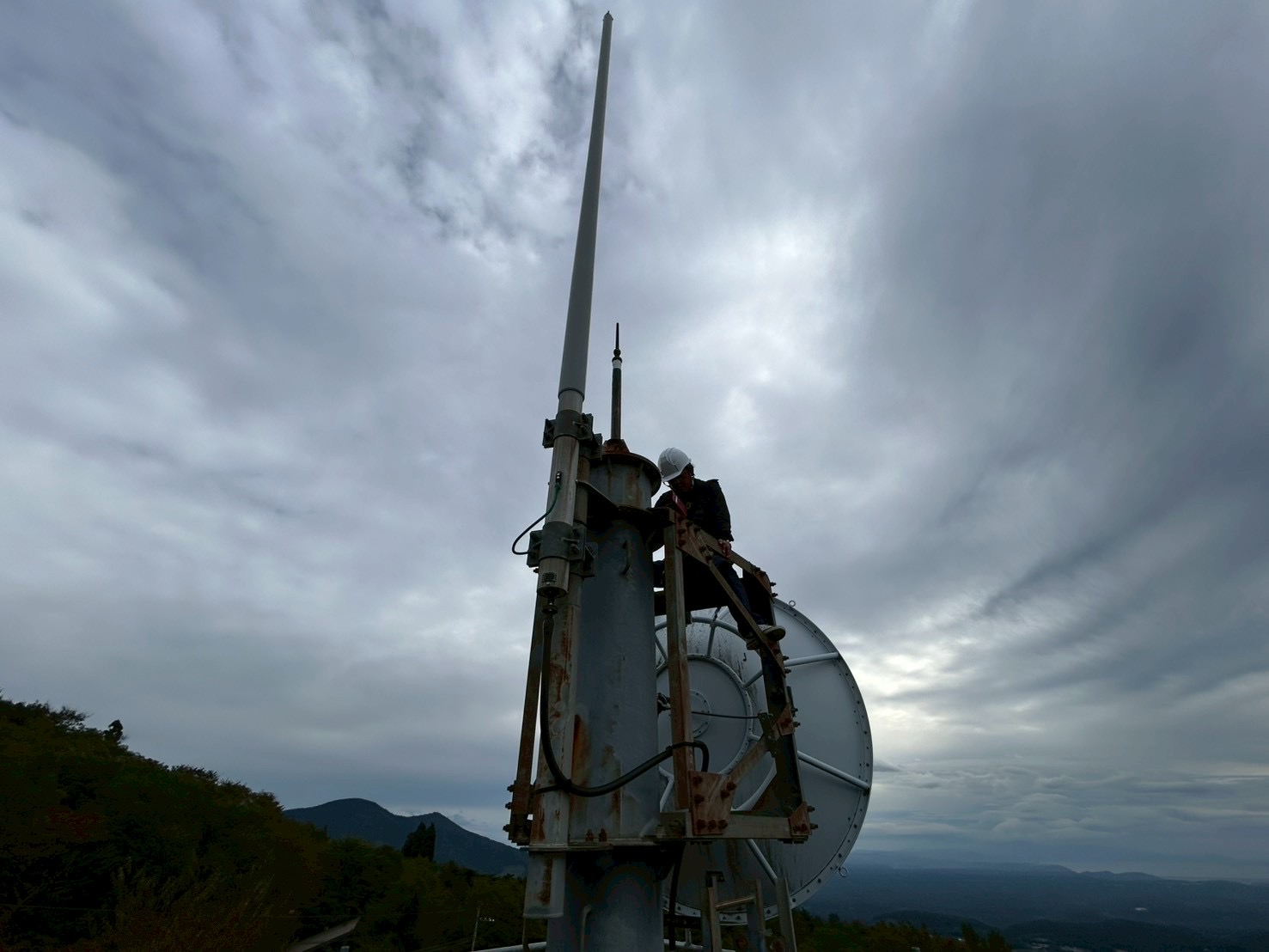 社長、鹿児島で空へ⁉通信施設の鉄塔に挑む‼